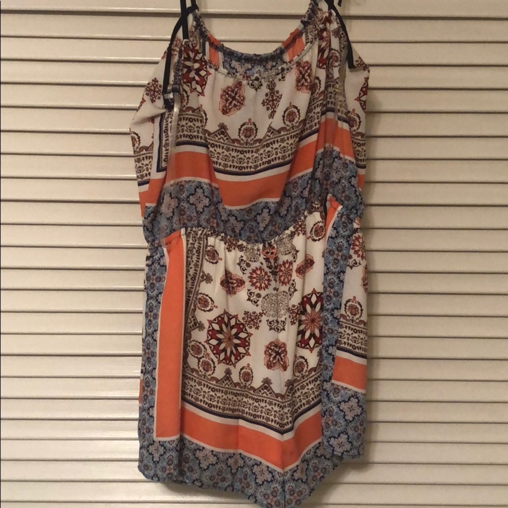 Pattern Romper - Picture 3 of 3
